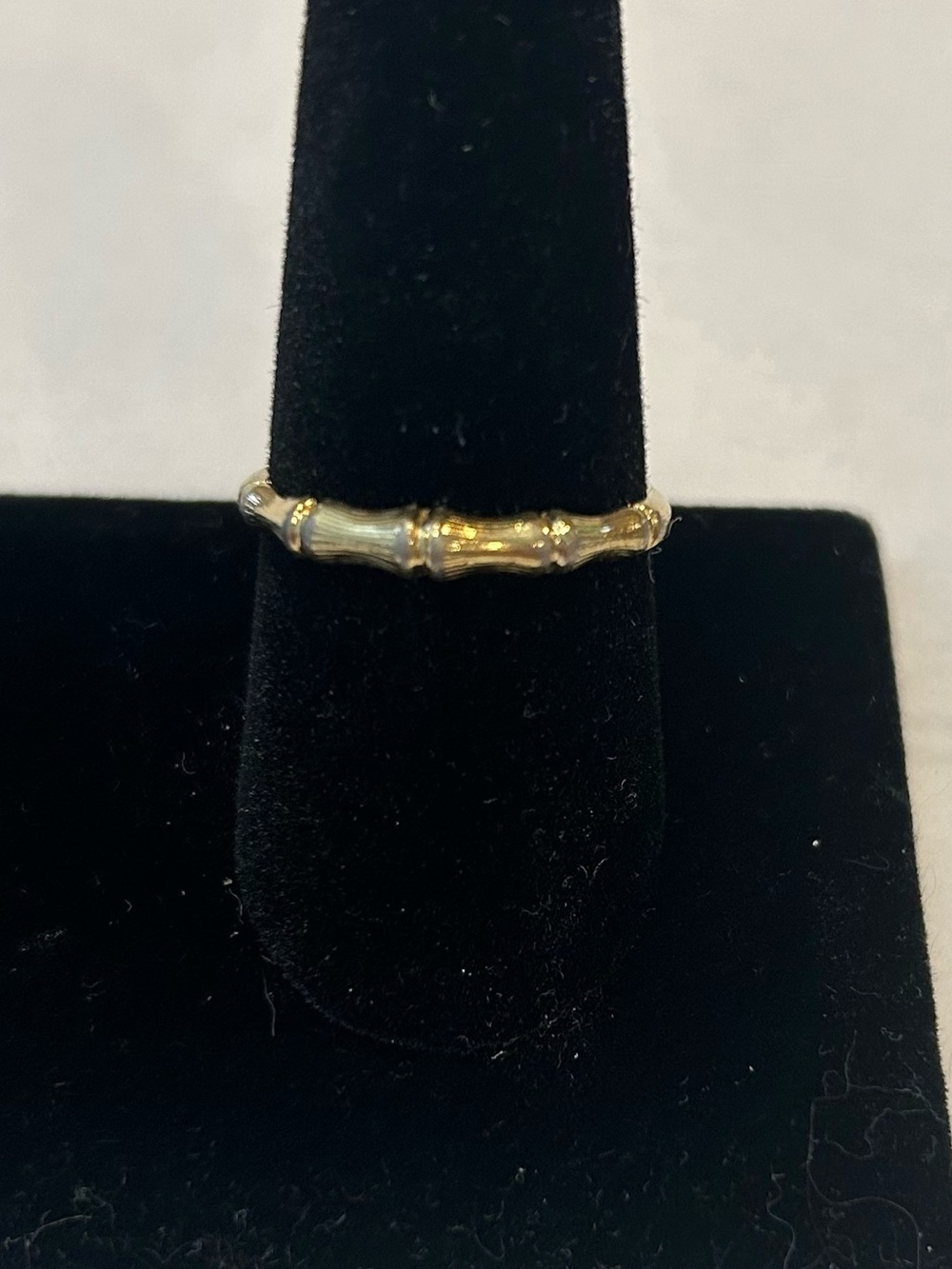 Vintage Avon Gold-Tone Bamboo-Style Women's Band - Picture 2 of 4